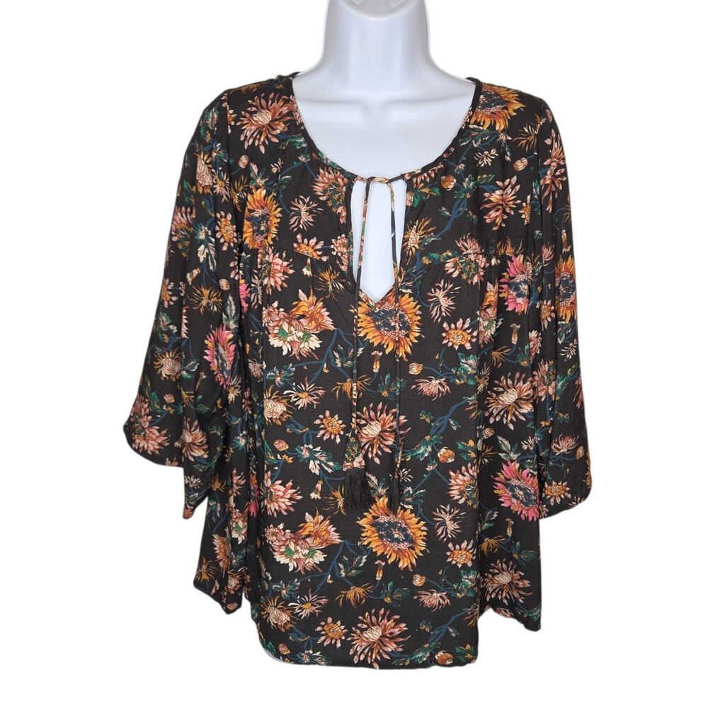 Natural Life Boho Floral Sunflower Keyhole Tassel Peasant Top Blouse Medium